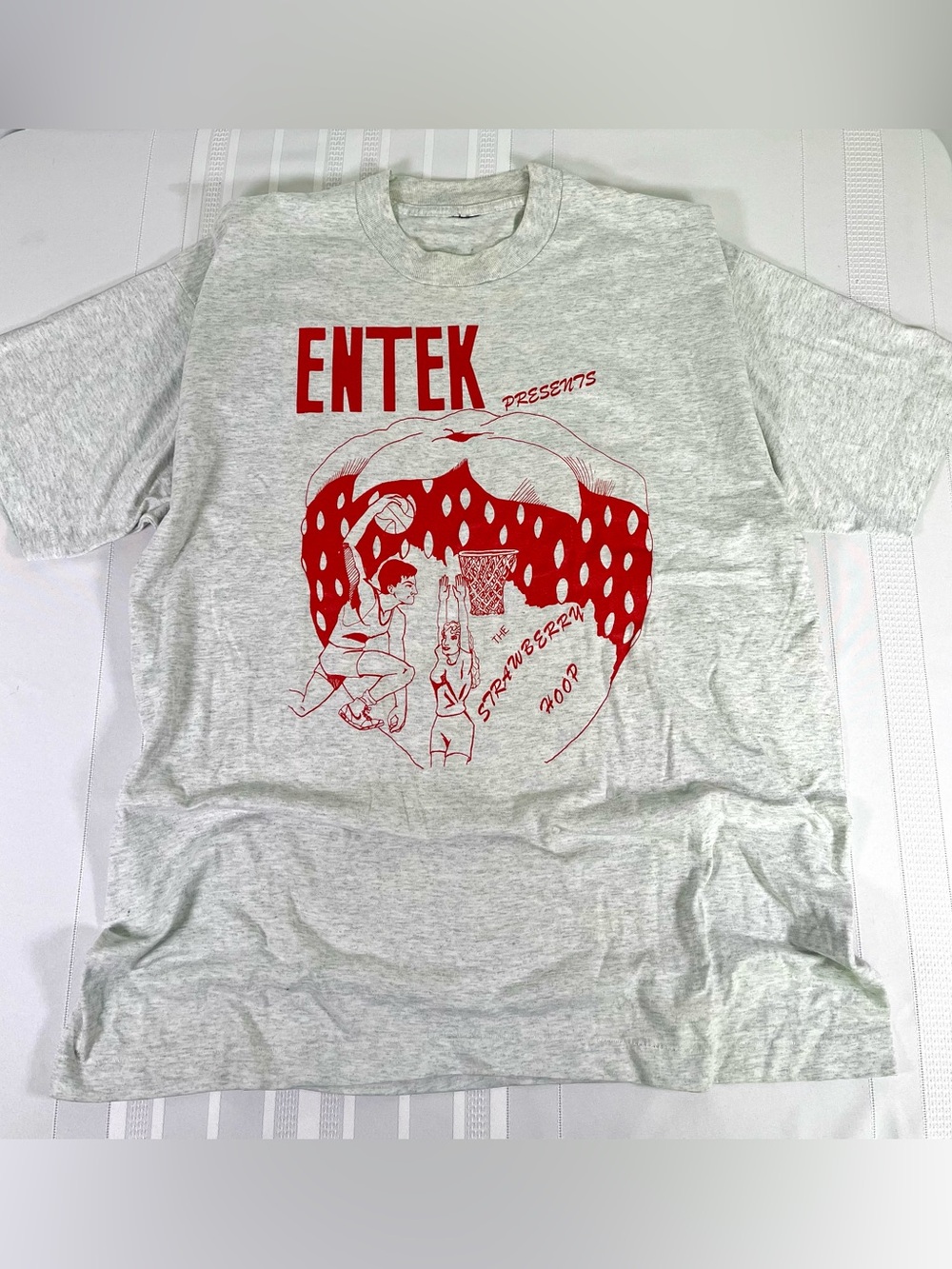 Vintage Strawberry Basketball Single Stitch Graphic T Shirt Streetwear Retro XL